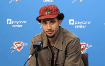 麦凯恩赛后全文：期待季后赛，能和这些队友一起打球很特别